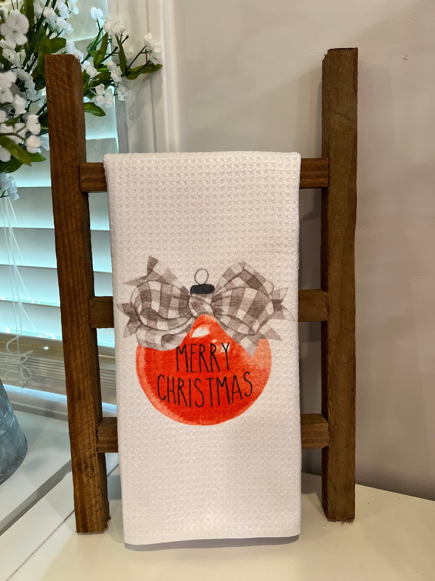Merry Christmas Red Ball Hand Towel