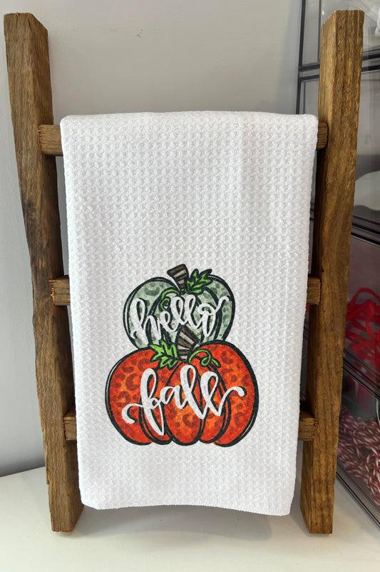 Hello Fall w/ Pumpkins Hand Towel