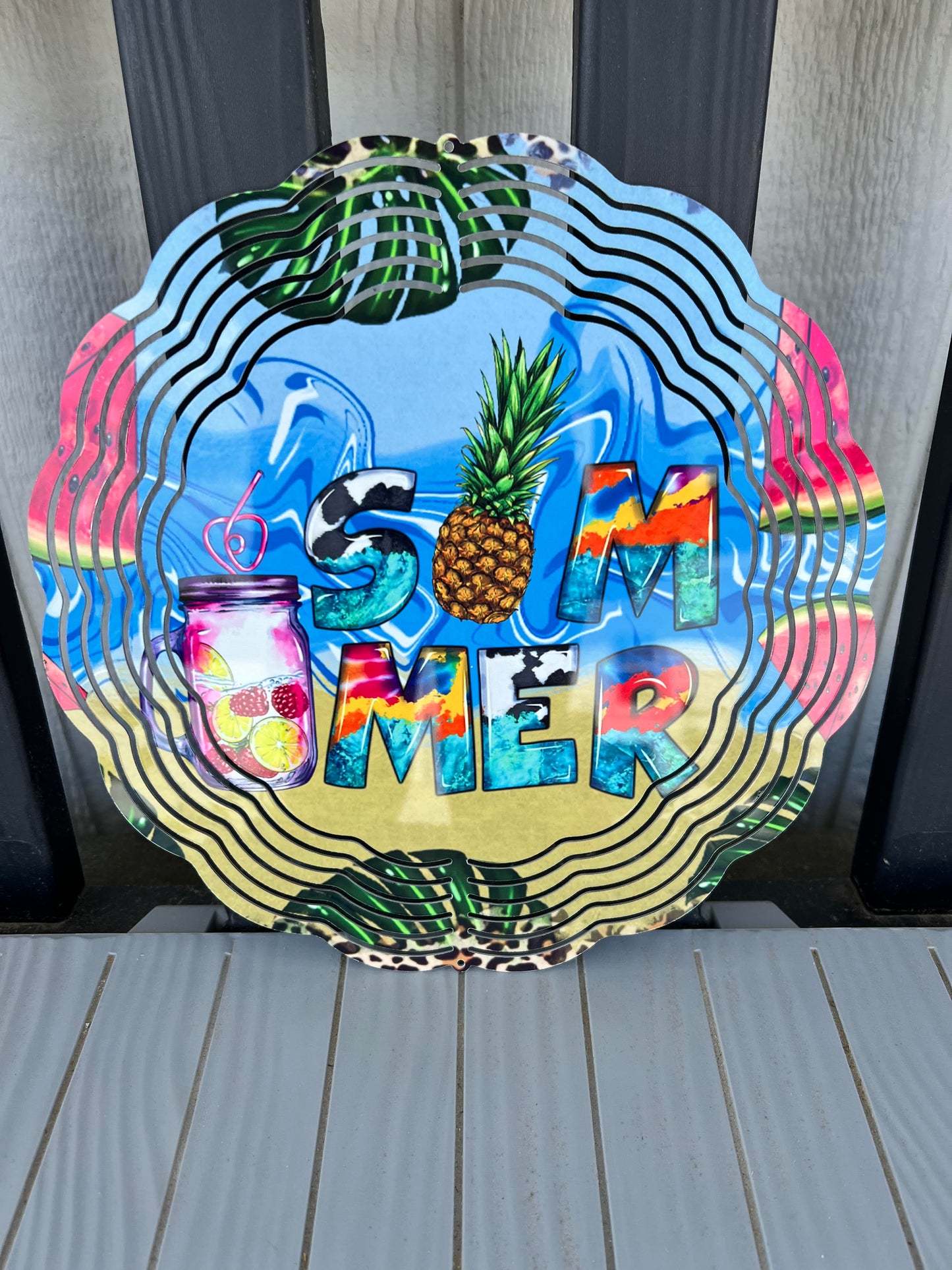 Pineapple Summer Metal Wind Spinner
