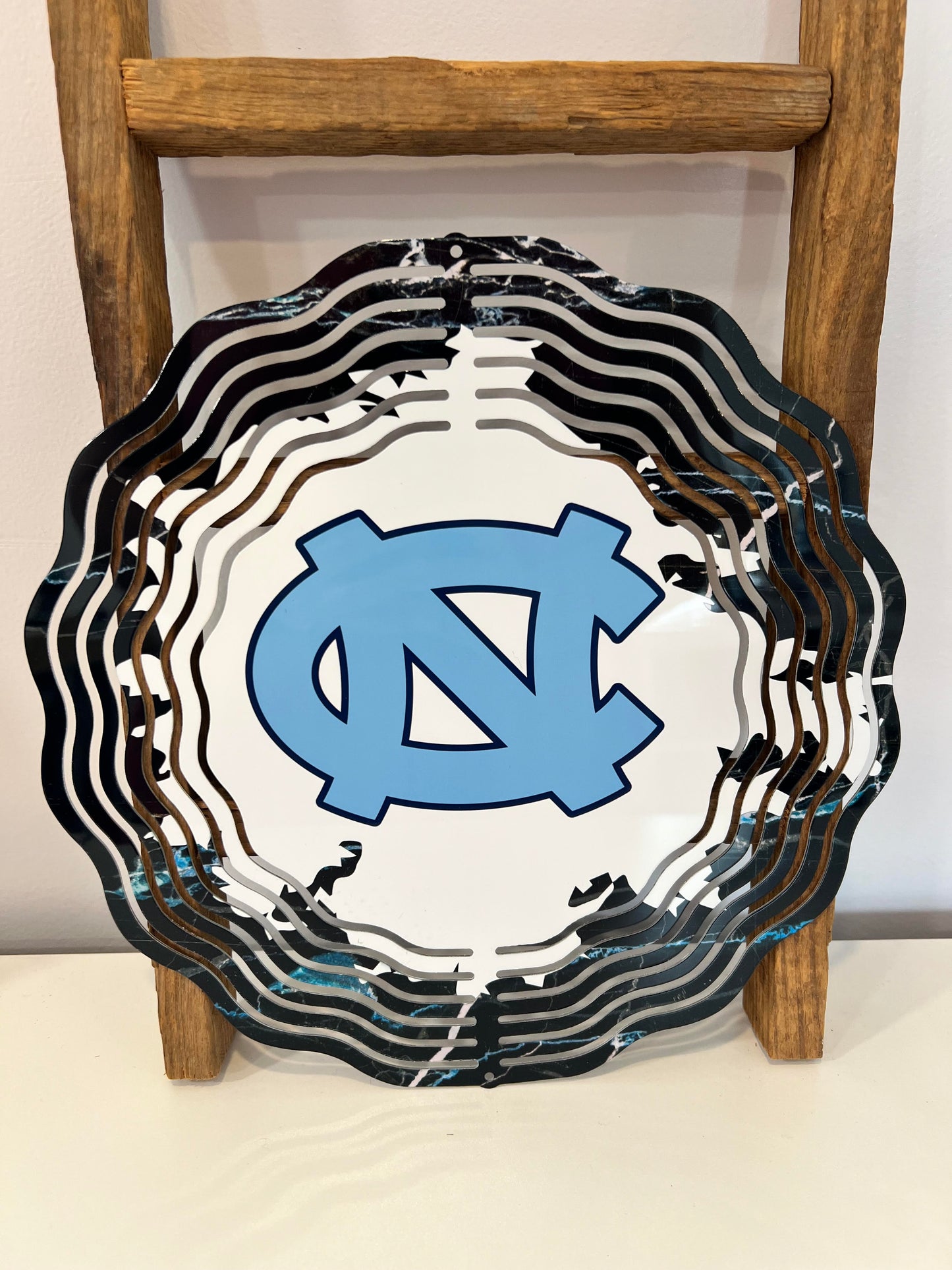 UNC Metal Wind Spinner